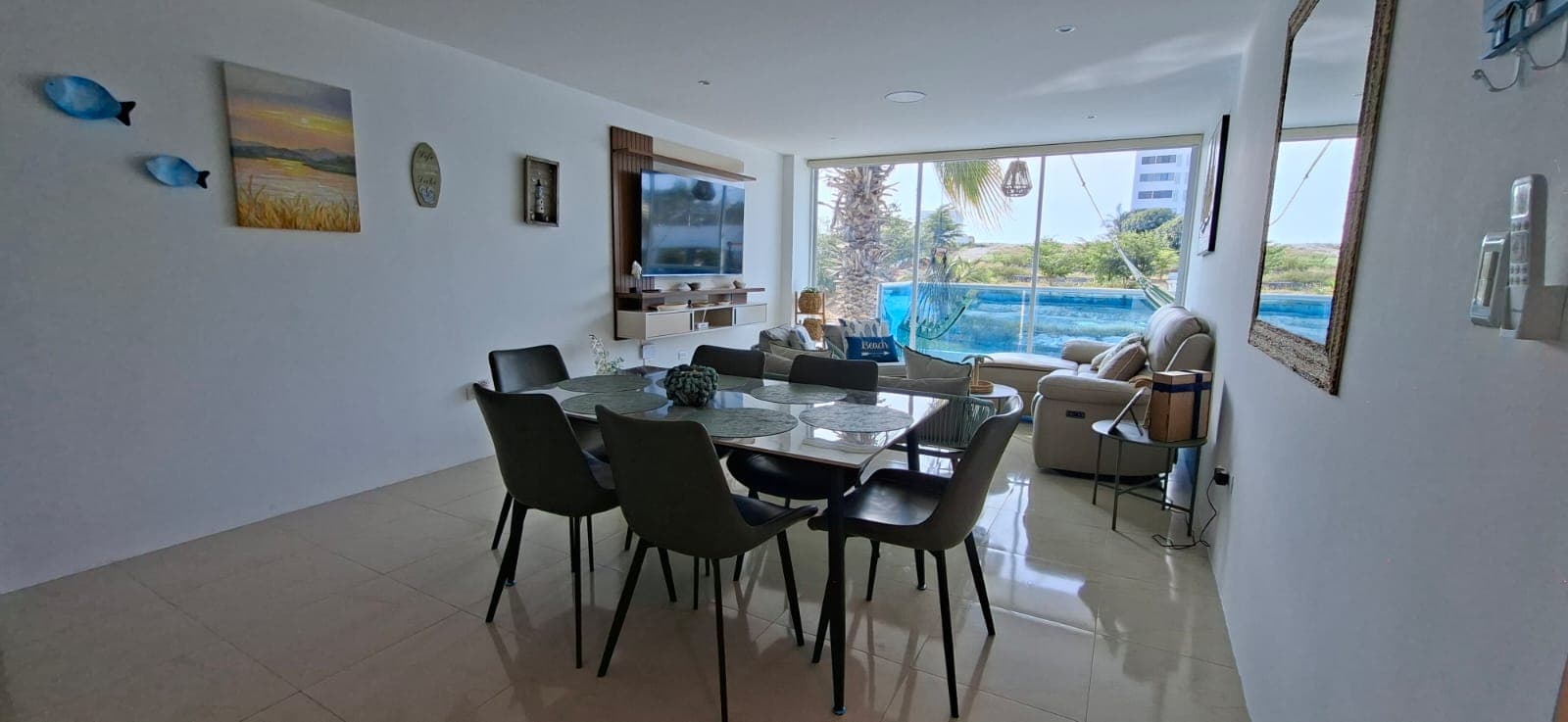 Sala & Comedor — 10